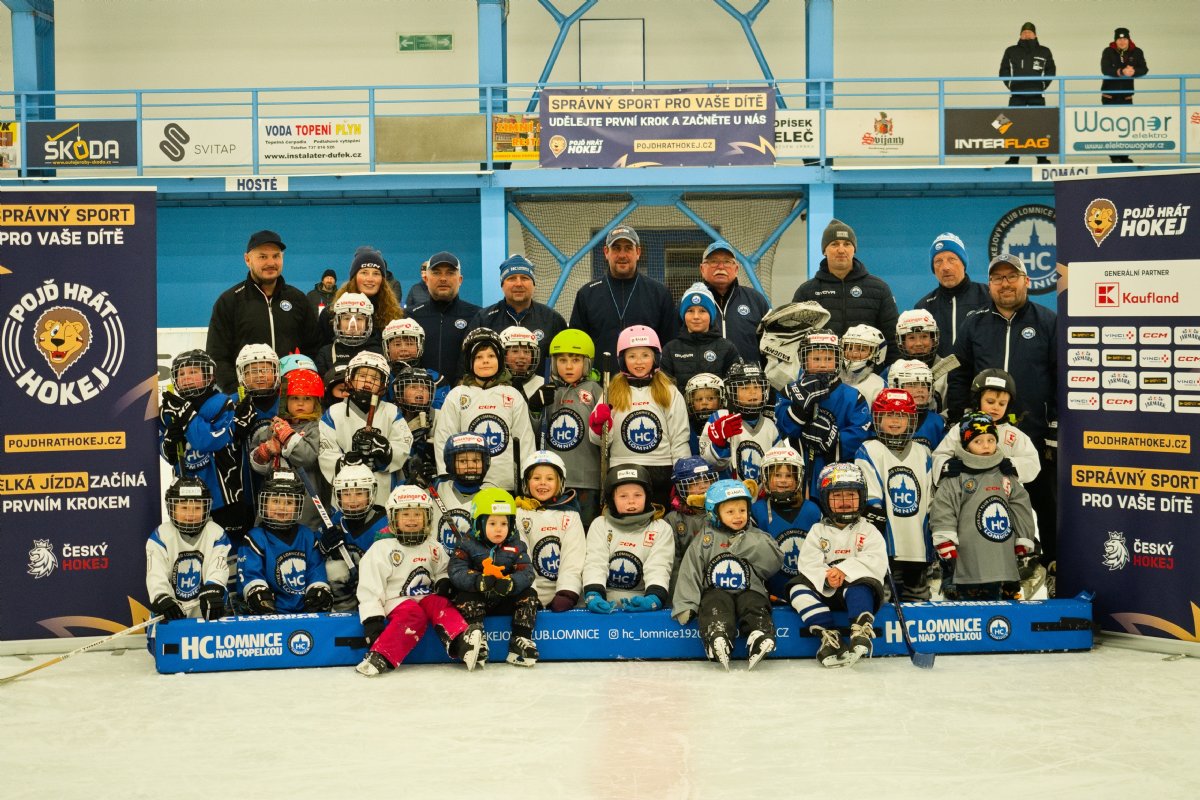 Lednov� T�den hokeje p�il�kal nov� hokejisty i hokejistky.