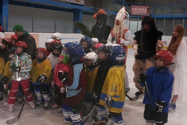 Mikul� na lomnick�m led�