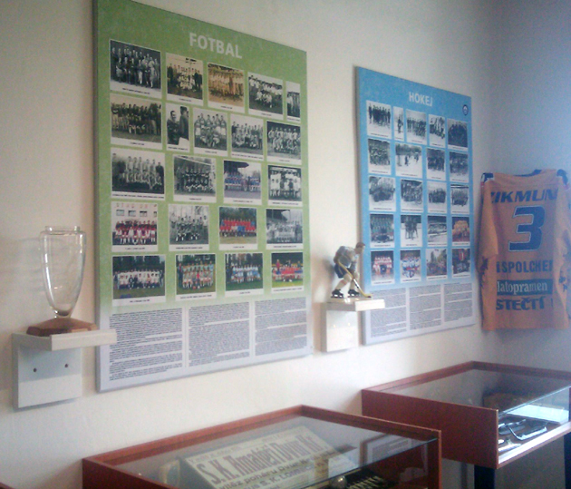 Otev�ena st�l� expozice historie lomnick�ho sportu