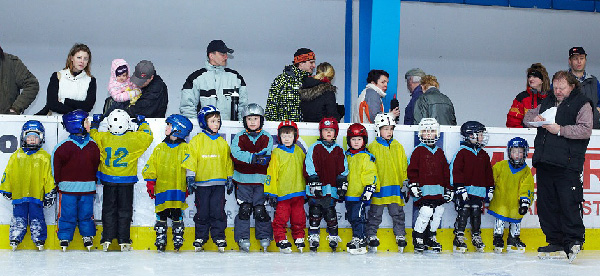 Hokejov� �koli�ka ukon�ila sez�nu 