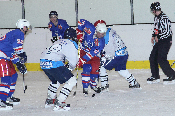 Dal�� kvalifika�n� bitva ve Slan�m